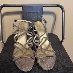 Stuart Weitzman “Turning Up” in Pyrite Nocturn 9.5 Narrow